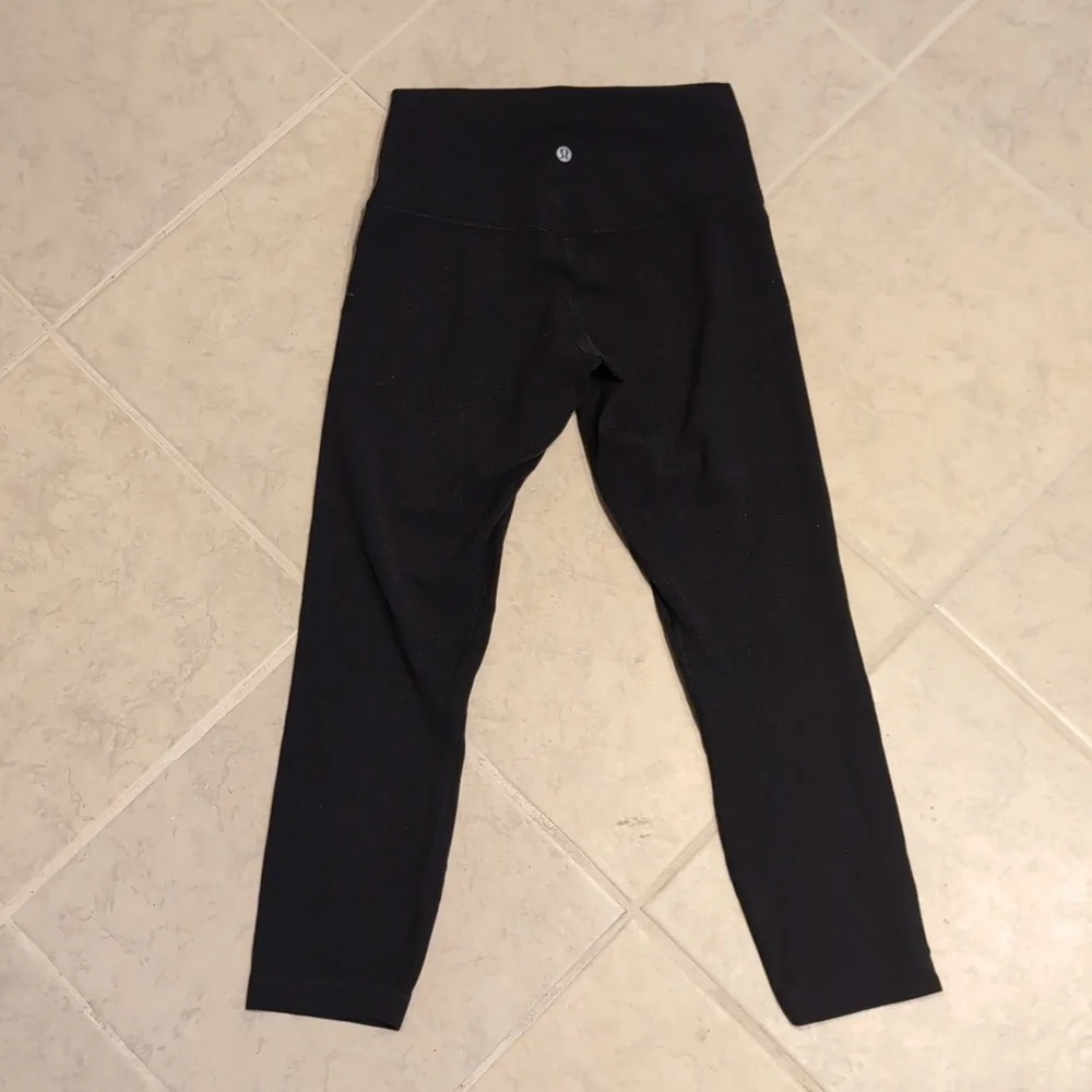 Lululemon Black Align Leggings - 22" Inseam - Picture 4 of 6
